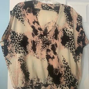 Loose fitting sleeveless top XS
